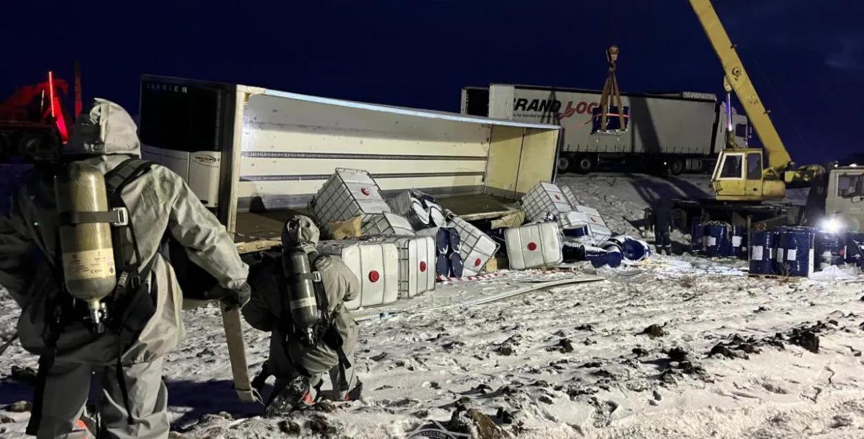 ДТП с белорусской фурой в Казахстане
