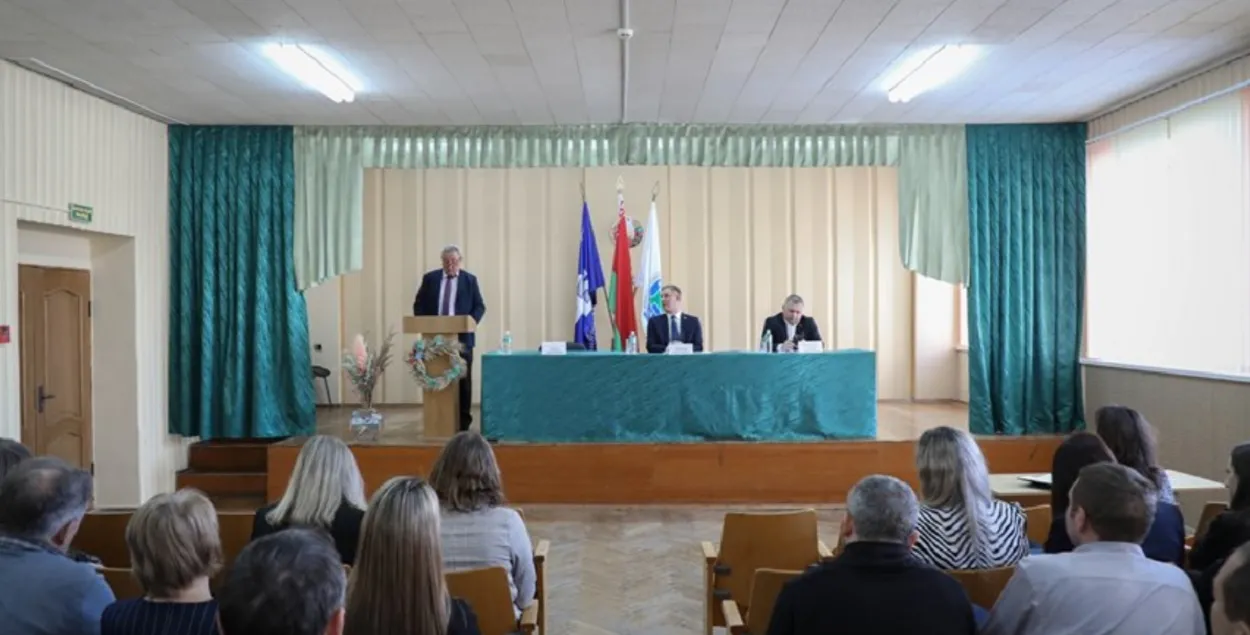 У Смаргоні гаварылі пра канкурэнцыю з сілавікамі ў барацьбе за спецыялістаў
