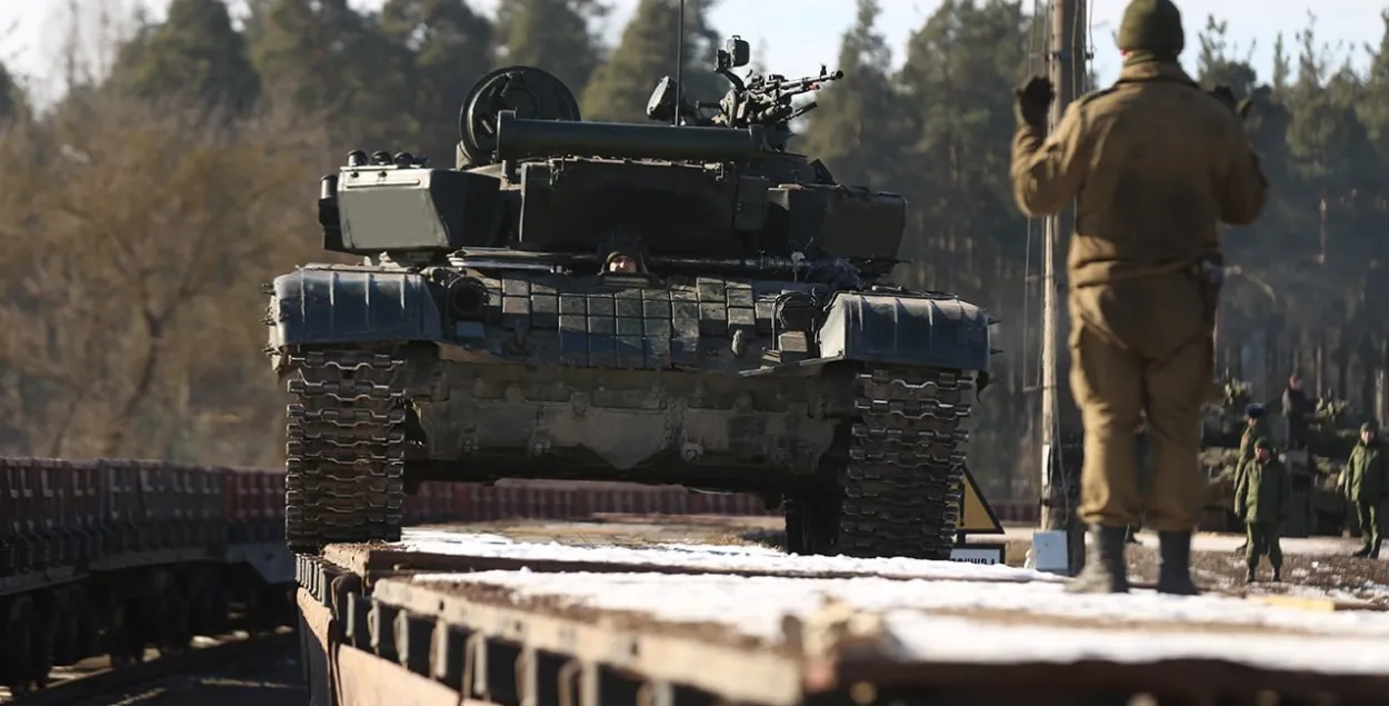 Утверждается, что договор "носит оборонительный характер"
