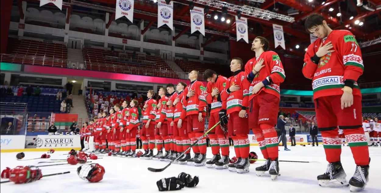 Хакейная зборная Беларусі застанецца ў міжнародным "бане"

