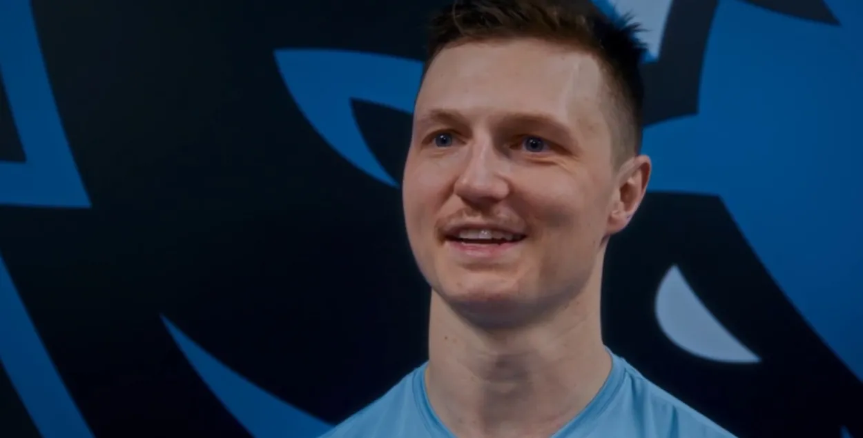 "Мне не пашанцавала, закінуў у сваю браму", — кажа хакеіст
