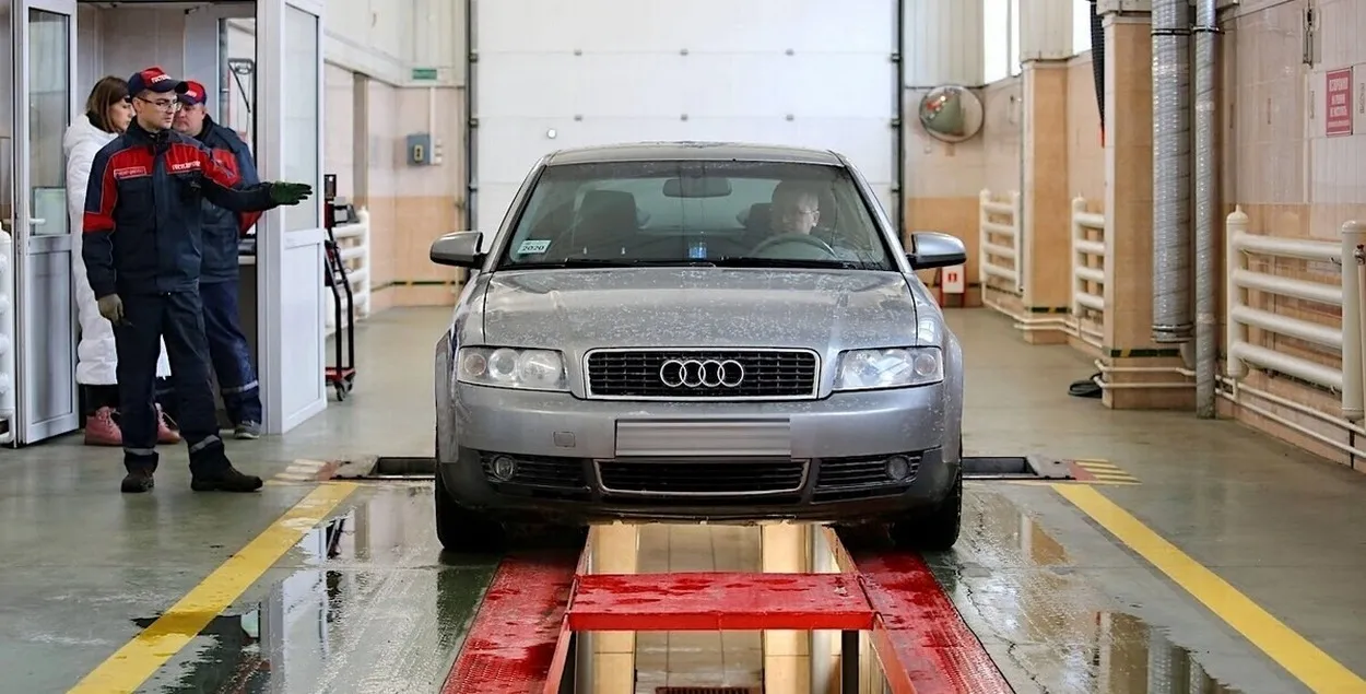 В Беларуси большие очереди на прохождение техосмотра

&nbsp;
