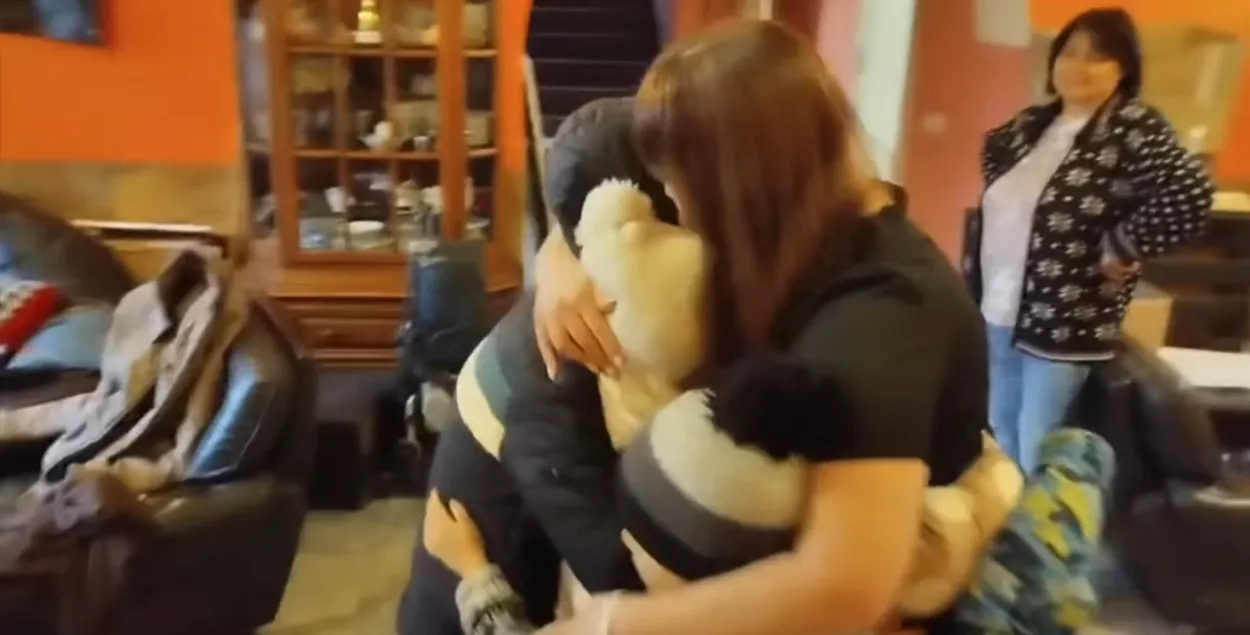 Антаніна Канавалава сустрэлася з сям'ёй
