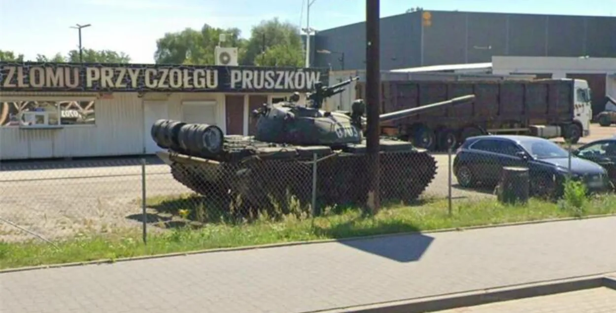 Танк Т-55, стоявший в Прушкове
