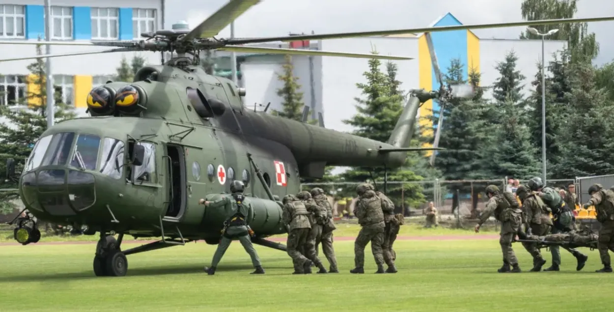 Тренировка польских военнослужащих
