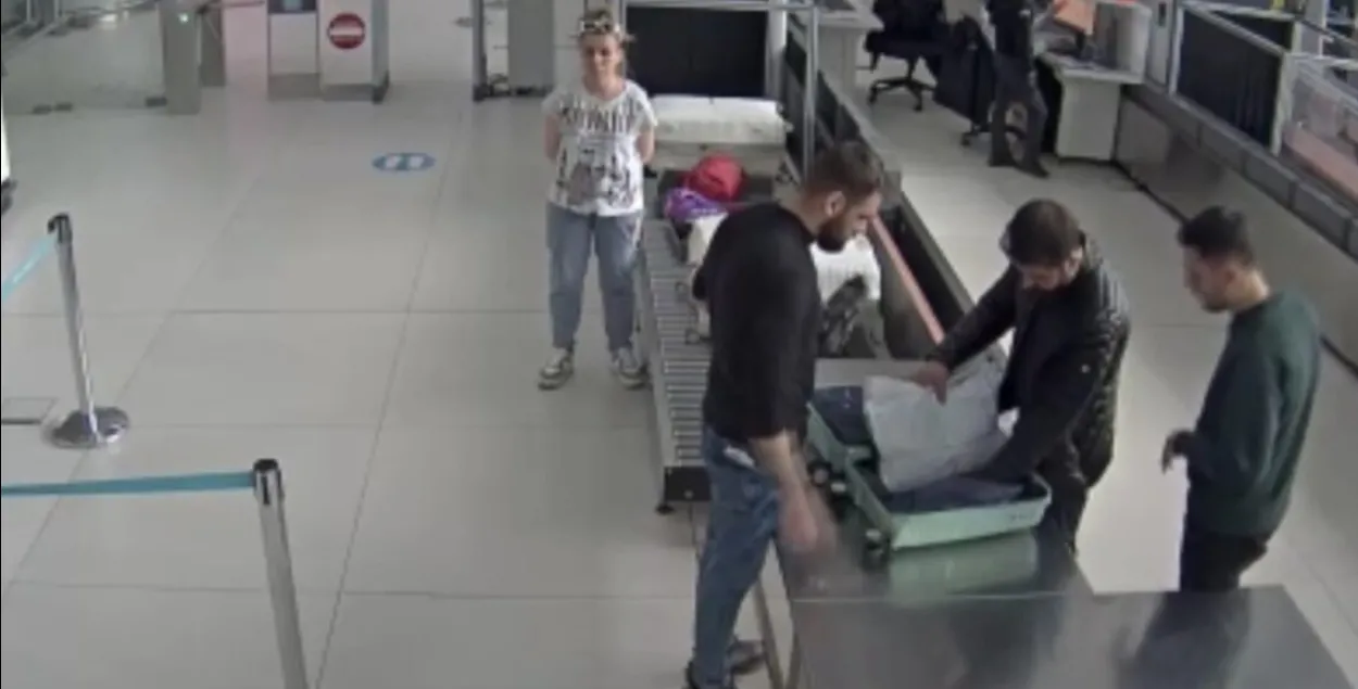 Кантрабандыстаў затрымалі ў аэрапорце Стамбула
