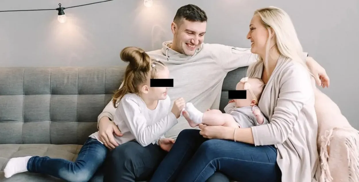 Анжаліка Мельнікава з экс-мужам Андрэем і дочкамі
