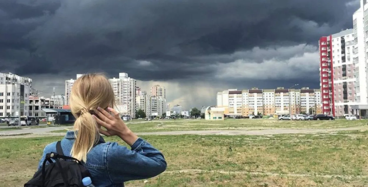 Гроза, иллюстративное фото
