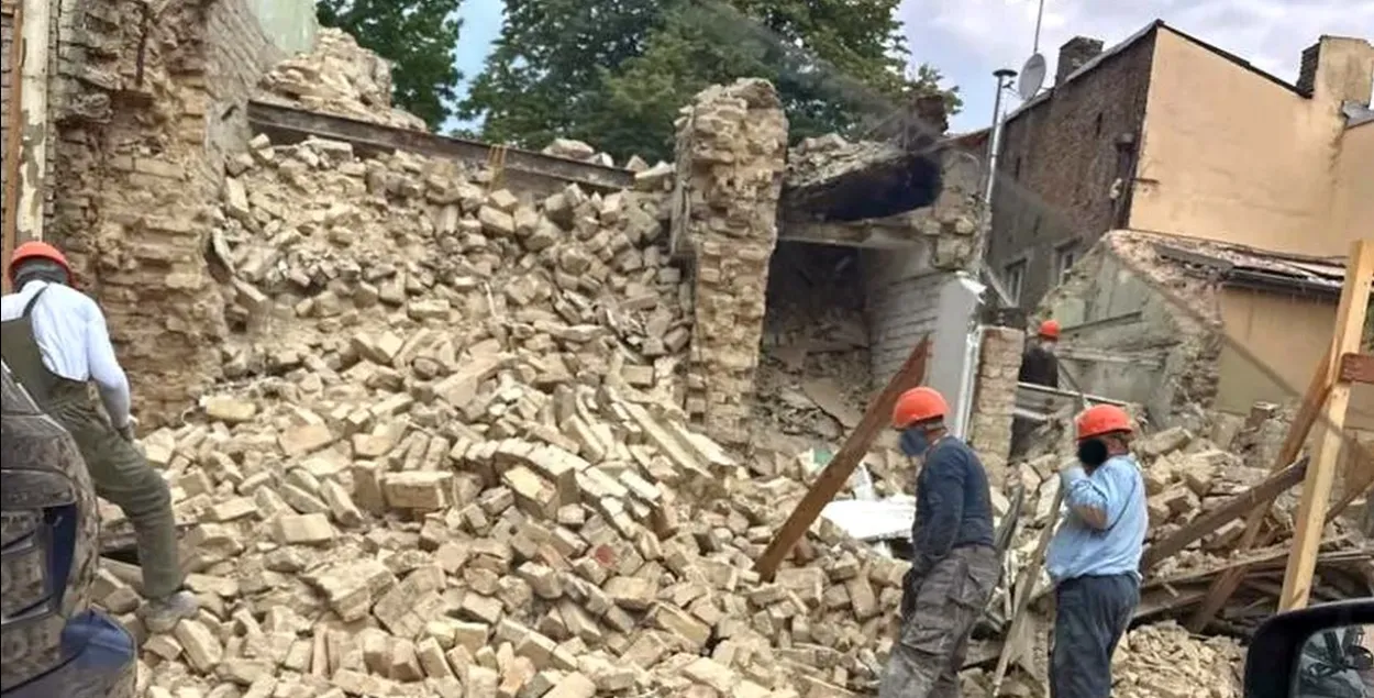 У Гродне абвалілася сцяна стогадовага дома
