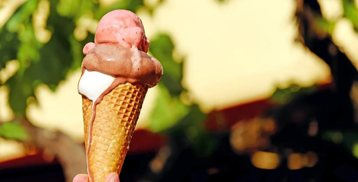Мороженое, иллюстративное фото
