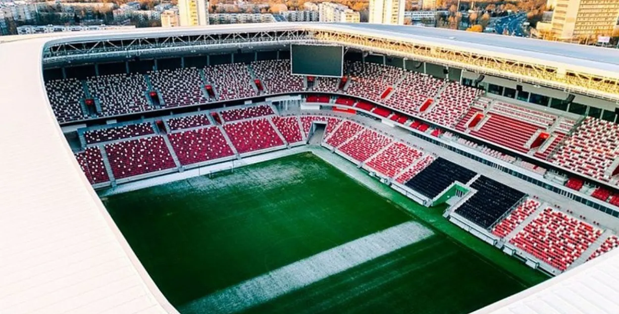 Национальный футбольный стадион
