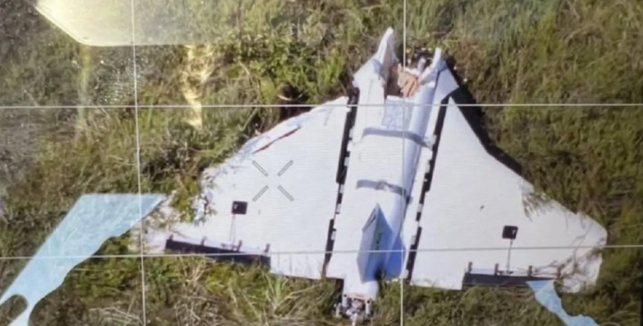 Дрон, які ўпаў на літоўскім палігоне
