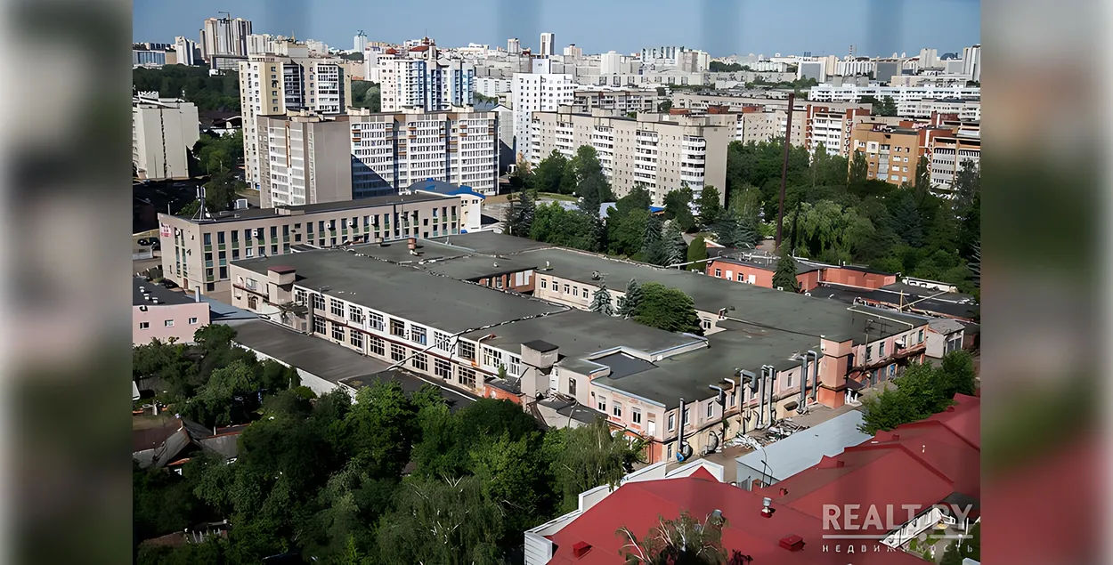 Само прадпрыемства пераедзе за горад
