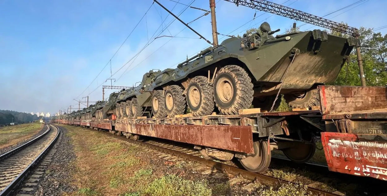 Вайсковая тэхніка
