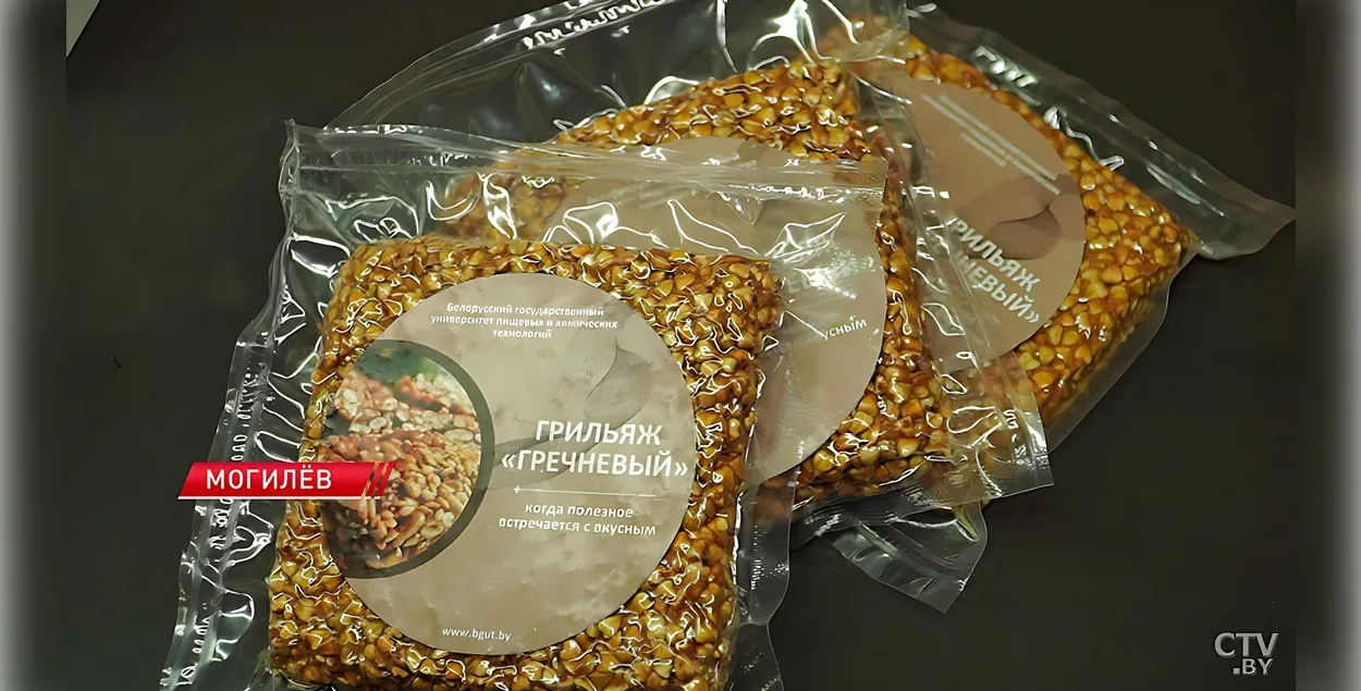 Замест арэхаў — прарослая зялёная грэчка
