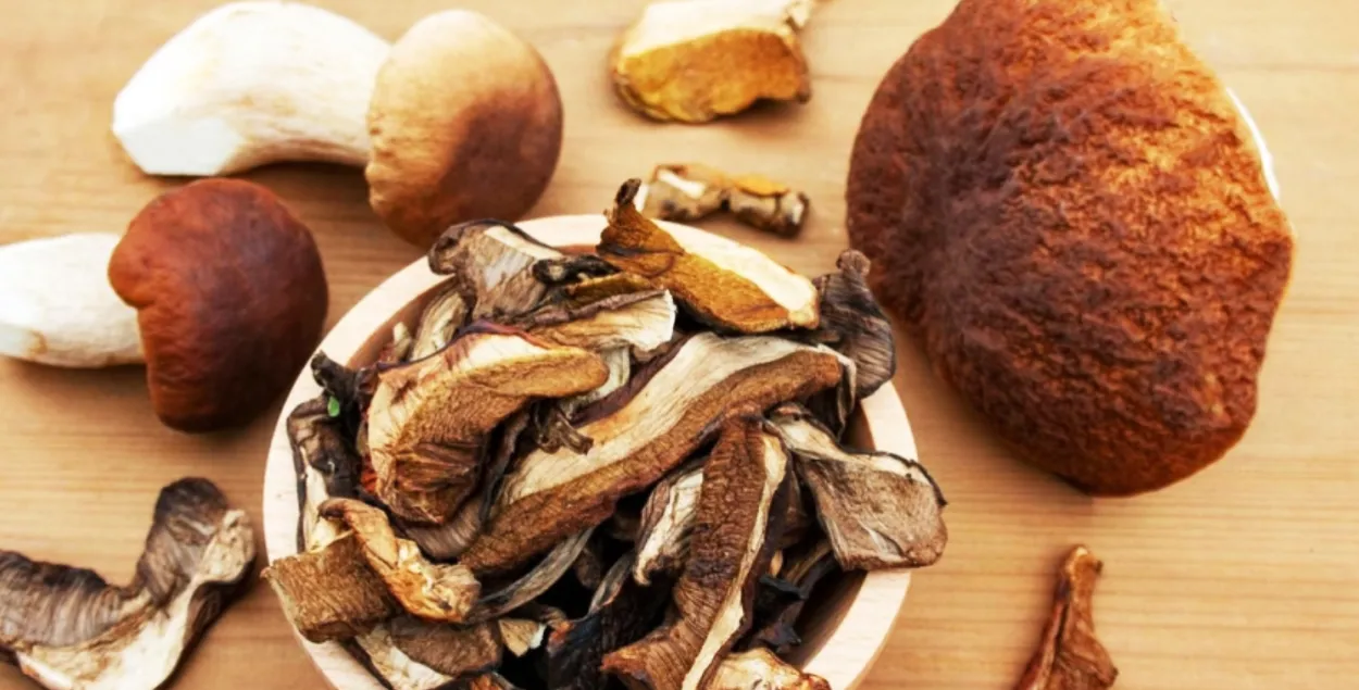 Сушеные грибы
