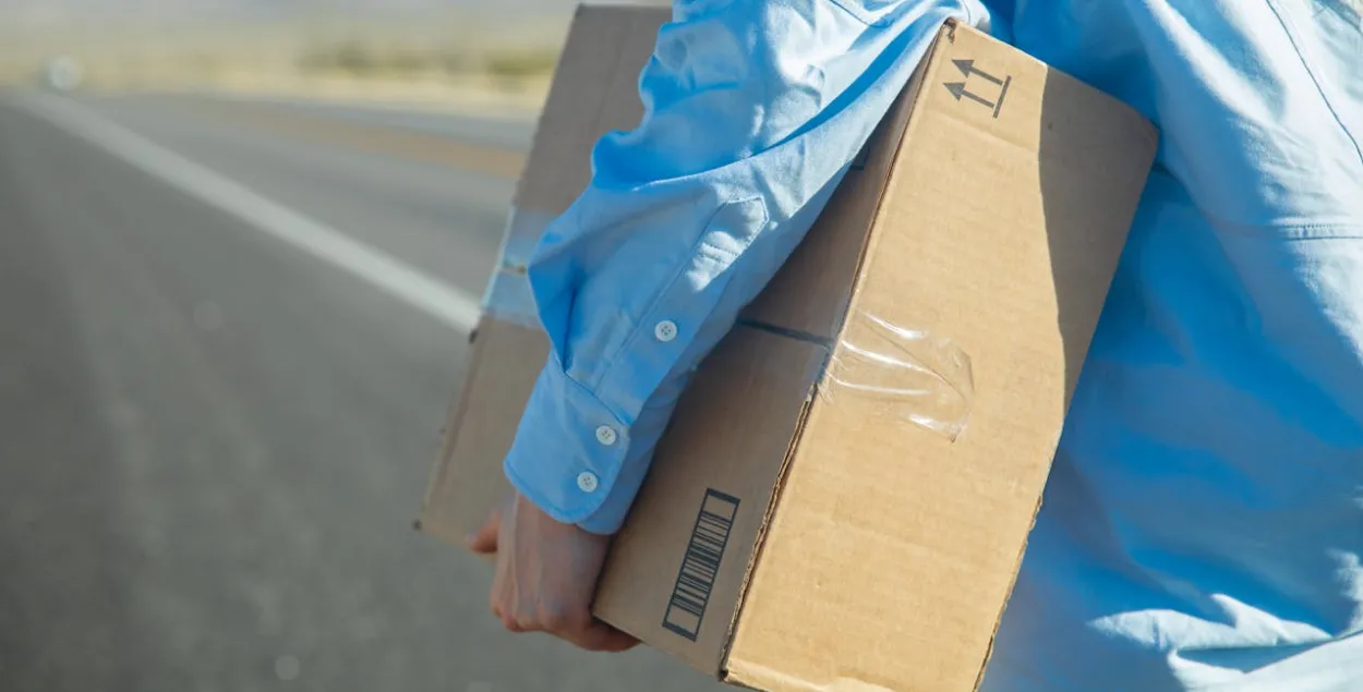 Посылка, иллюстративное фото
