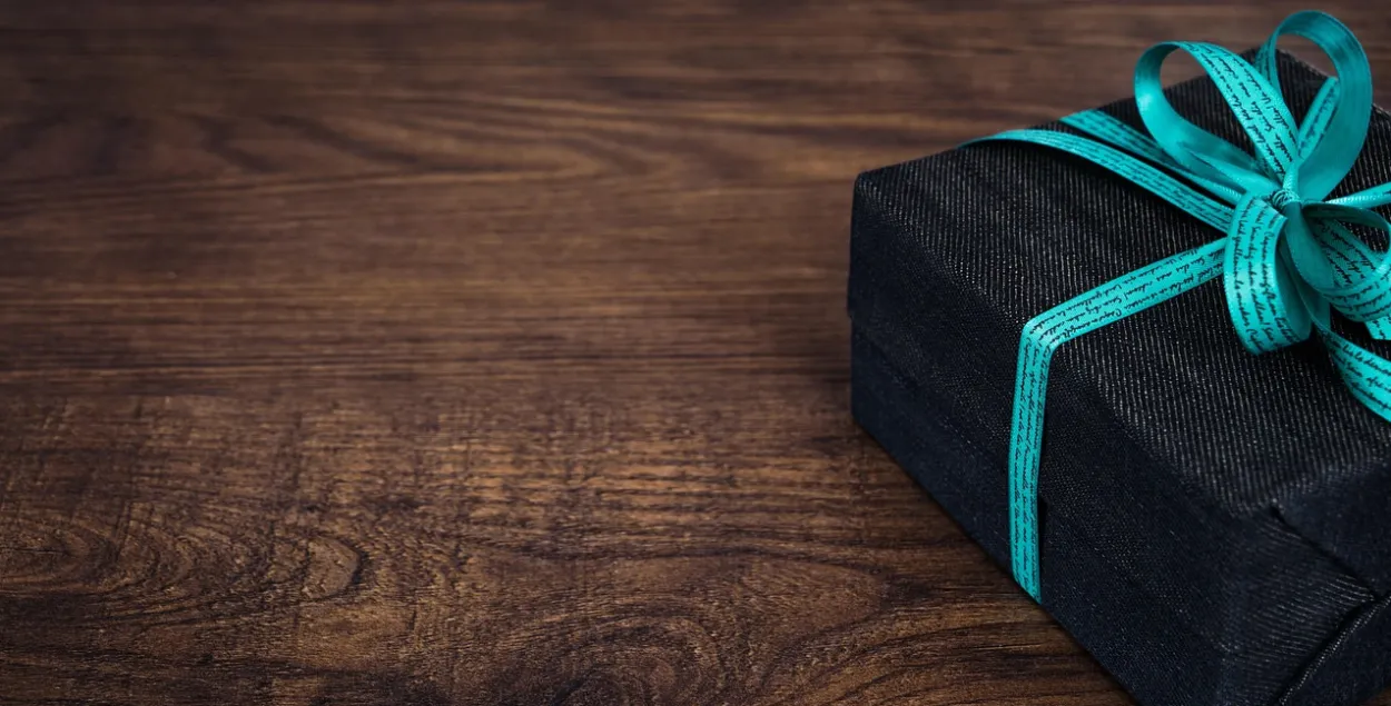 Падарунак, ілюстрацыйнае фота
