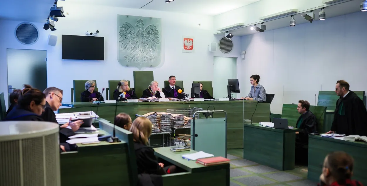 Падчас разгляду апеляцыі
