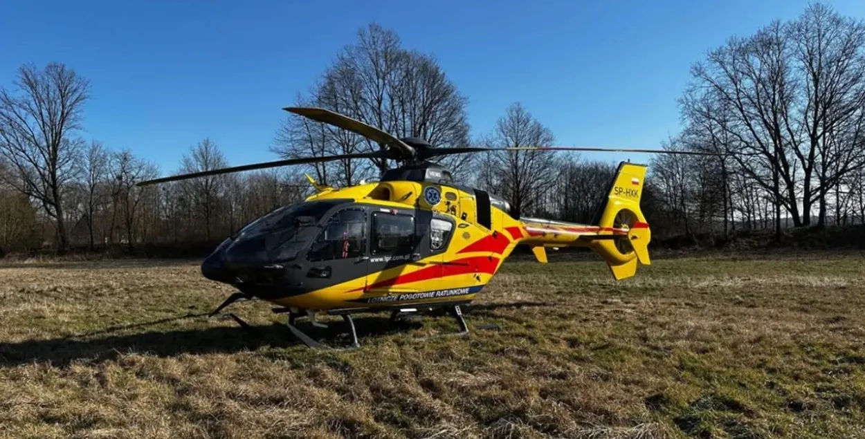 Вертолет медиков в Польше, иллюстративное фото
