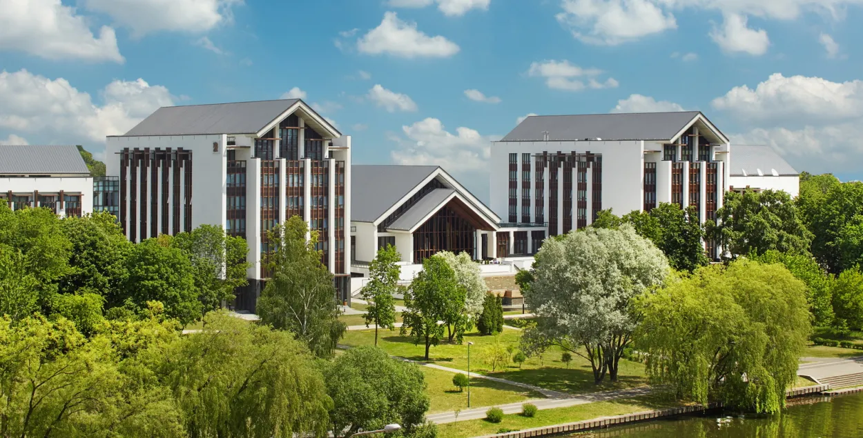 Гатэль "Пекін"
