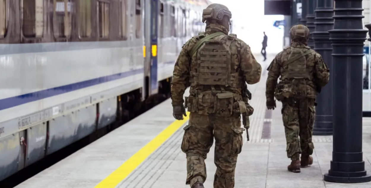 Военнослужащие в Польше, фото иллюстративное
