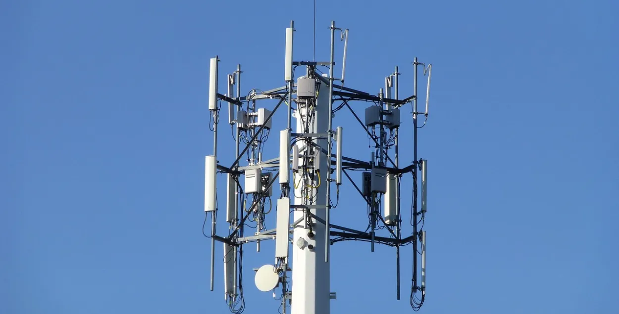 Сотавая вышка, ілюстрацыйнае фота
