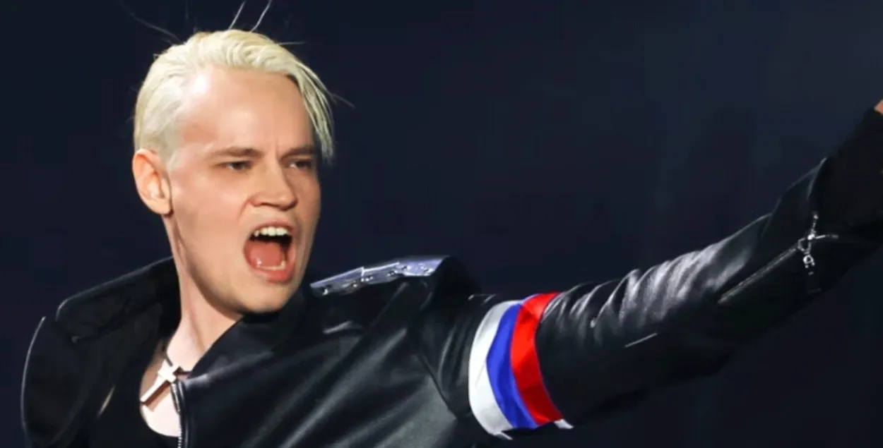 Певец Шаман (Ярослав Дронов)
