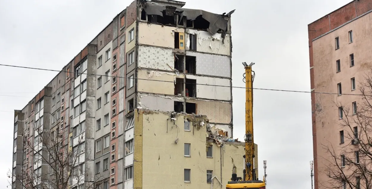 Дом на вуліцы Косарава, дзе адбыўся выбух
