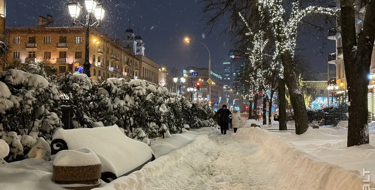 Циклон “Улли” засыпал столицу снегом
