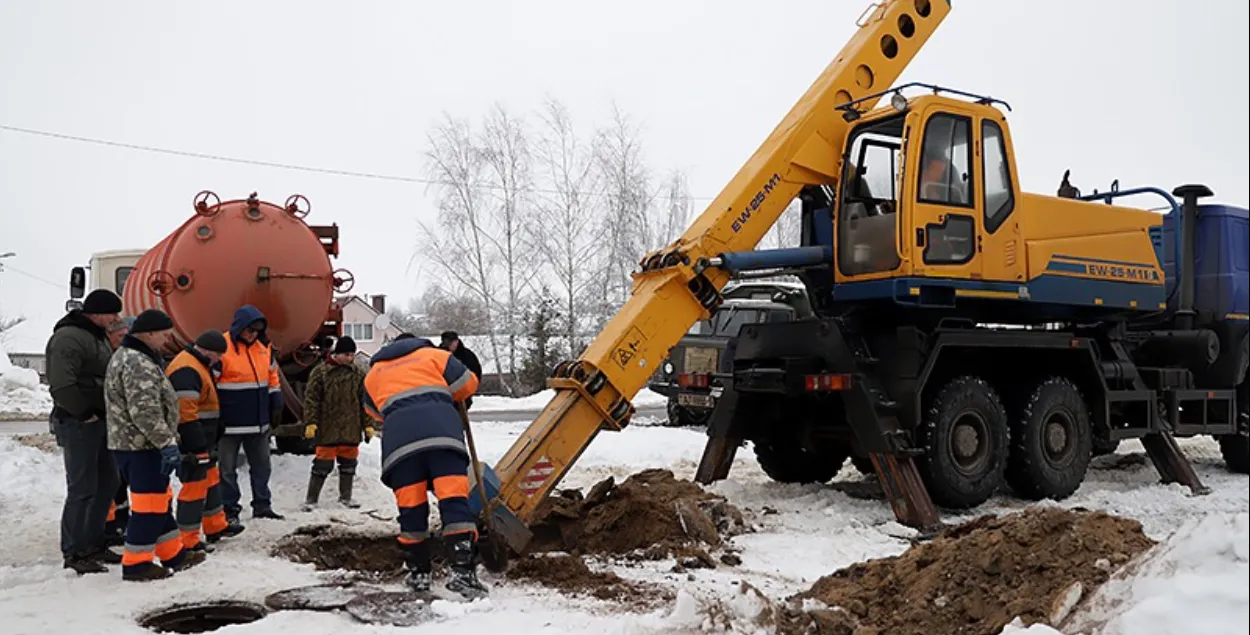 Ремонт водопровода в Клецке
