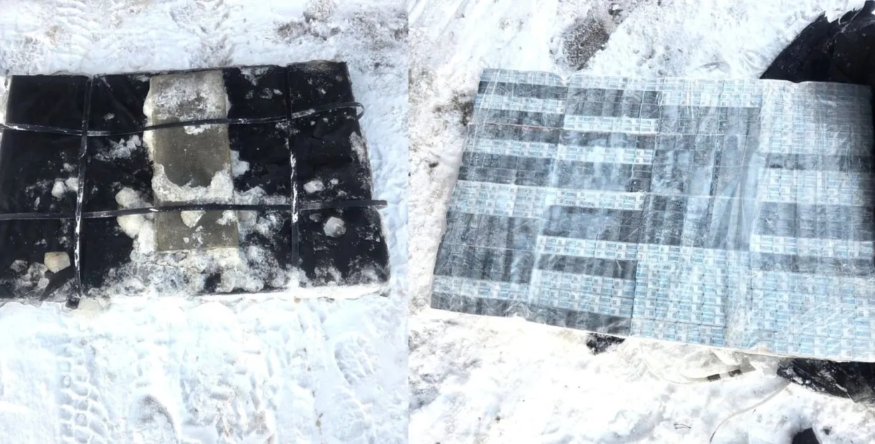 Плот с контрабандными сигаретами
