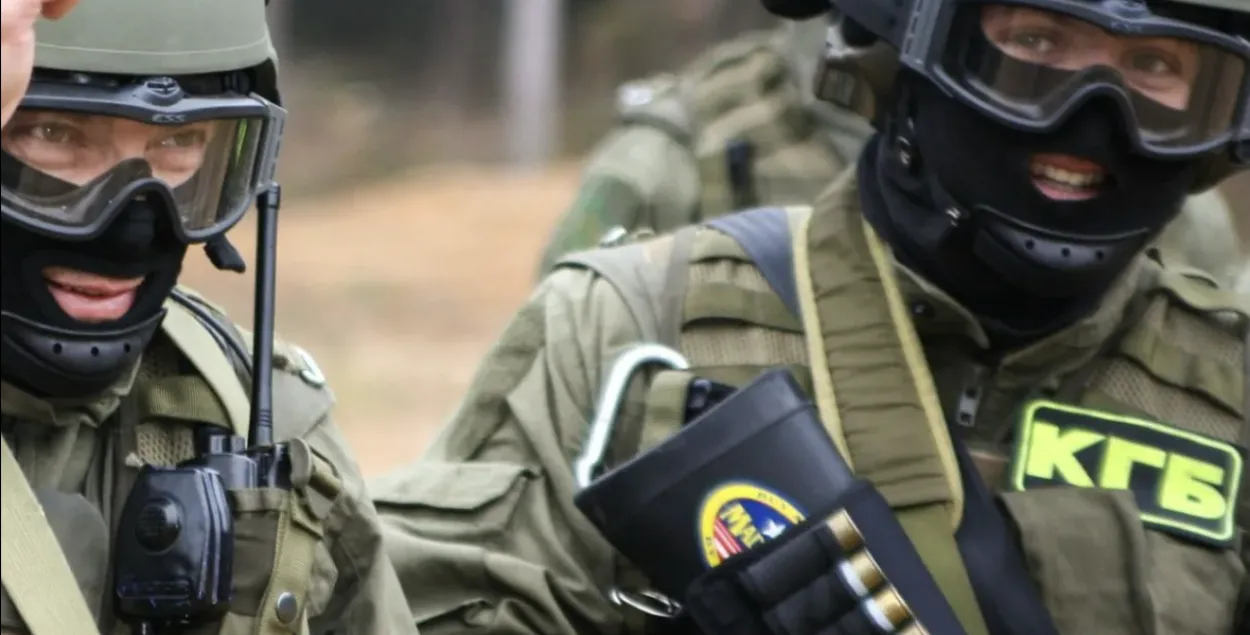 Сотрудники КГБ
