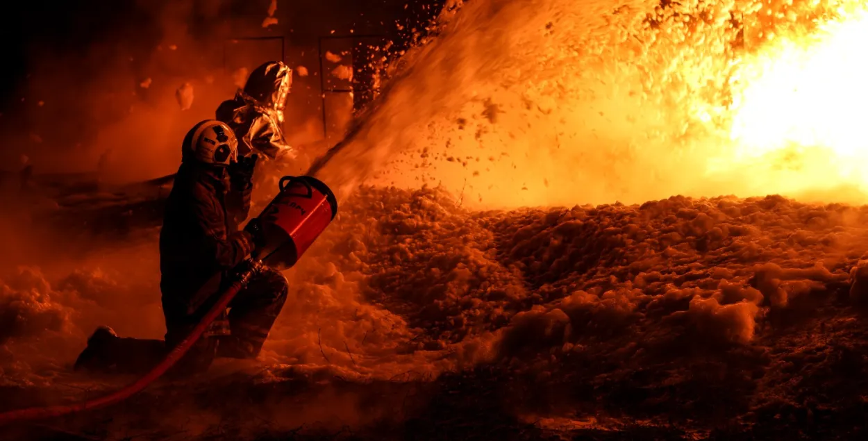 Пожары на Полтавщине после российской атаки
