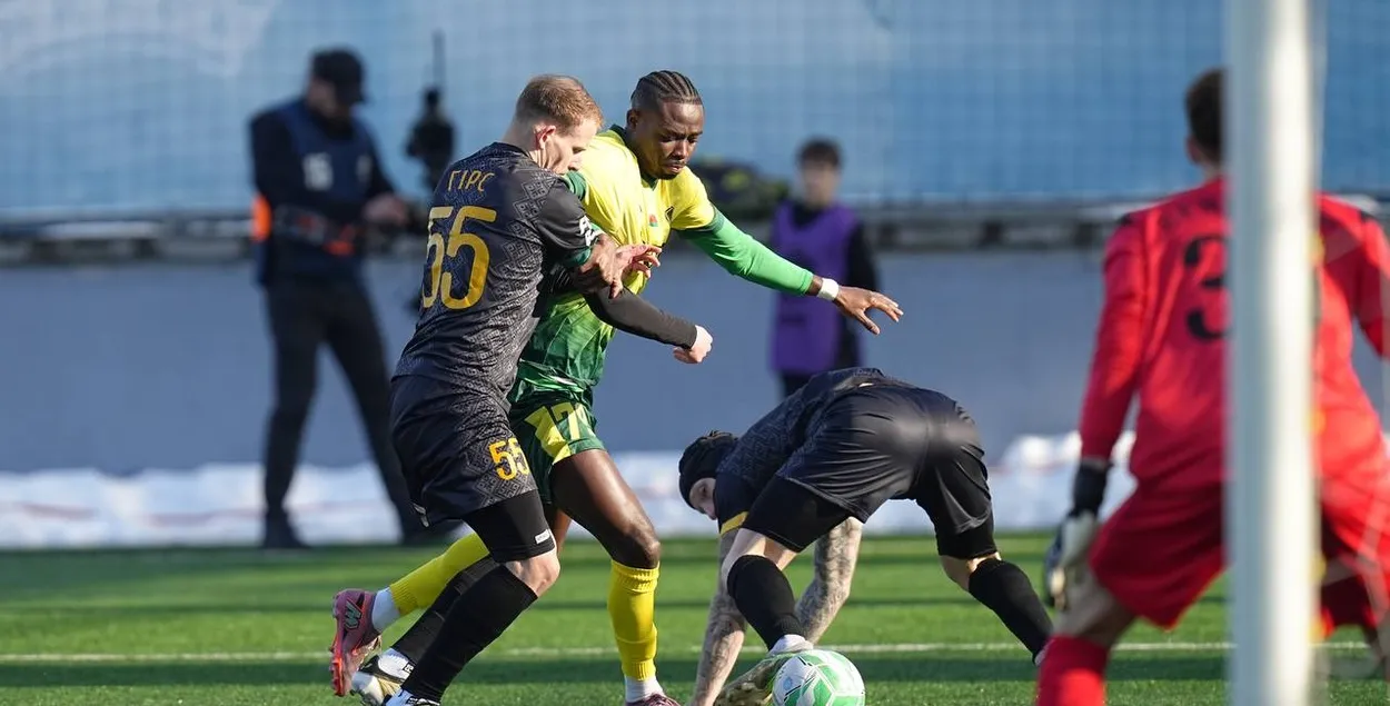 Гродненцы в серии пенальти одолели действующего чемпиона “МЛ Витебск”
