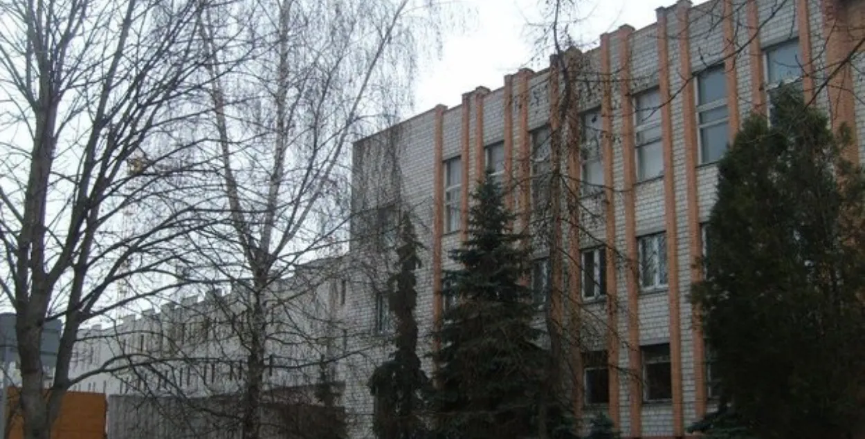 СІЗА ў Гомелі на Кніжнай
