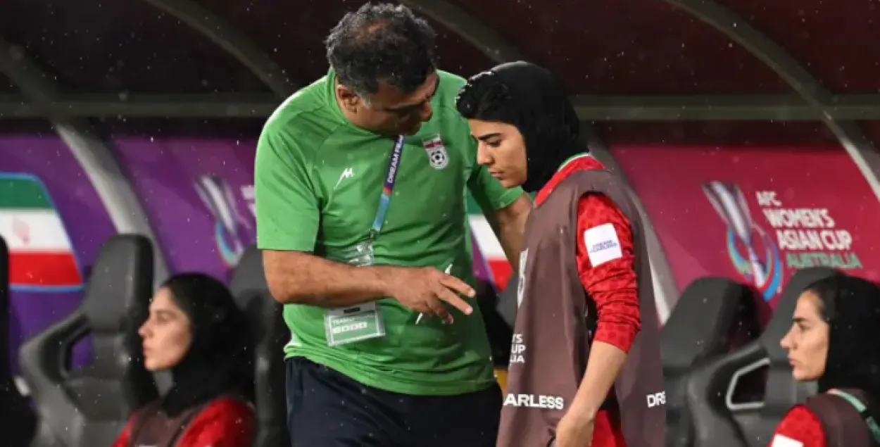 Иранская футбольная команда
