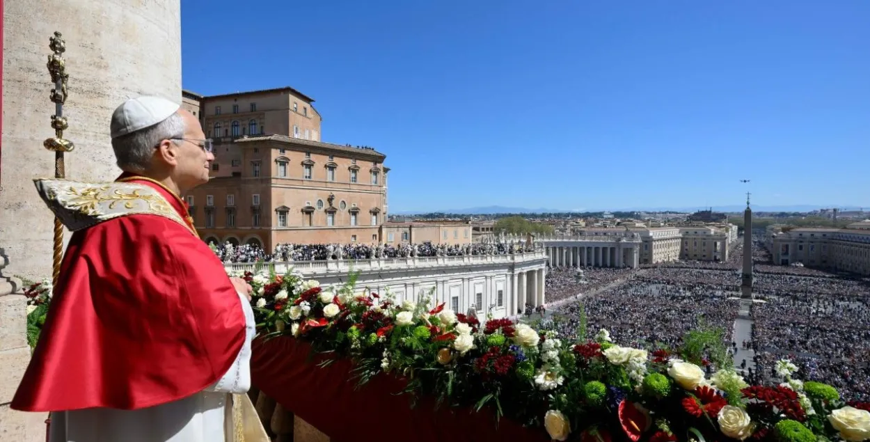 Папа Римский Лев&nbsp;XIV&nbsp;
