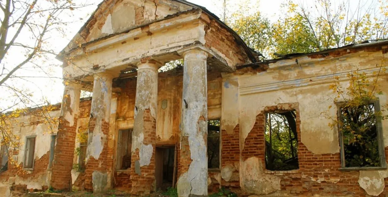 Усадьба в Клецком районе

