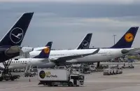 Самолёты Lufthansa в Беларусь пока не полетят / Reuters​