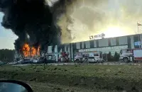 Пожар на предприятии / twitter.com/anjo_lv
