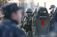 Захват Крыма российскими войсками без опознавательных знаков / Reuters