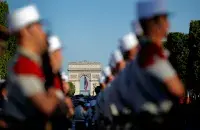 Военные Французского иностранного легиона на параде в Париже / Reuters​