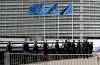 Флаги Евросоюза в Брюсселе/ Reuters