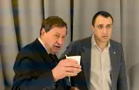 Анатолий Остапенко и Павел Северинец на съезде Белорусского ПЕН-центра / Еврорадио​