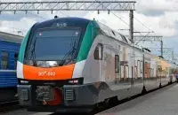 У Мінск цягнік спазніўся (ілюстрацыйнае фота)
