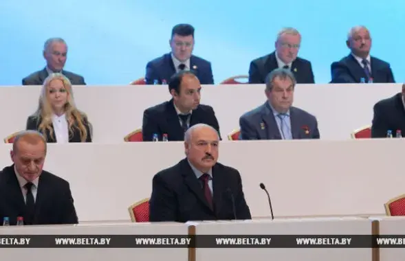 Лукашенко в президиуме съезда ученых. Фото: БЕЛТА​