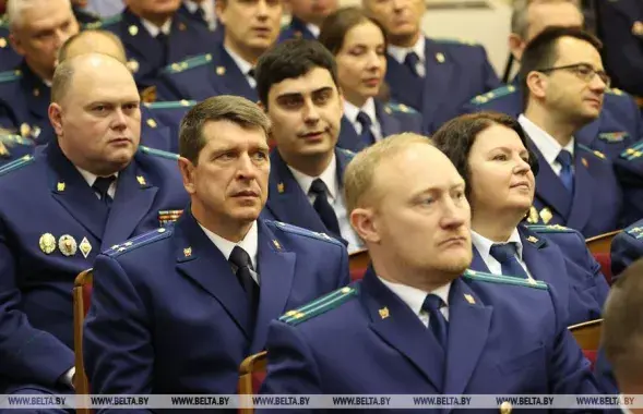 Сотрудники Генпрокуратуры слушают Александра Лукашенко / БЕЛТА​
