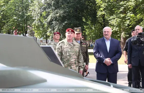 Лукашенко в бригаде спецназа / БЕЛТА​