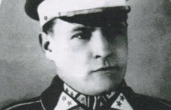 Константин Езовитов​